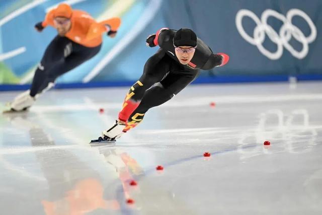 星空体育app下载入口-破纪录摘金！宁忠岩米兰冬奥速滑男子1500米登顶